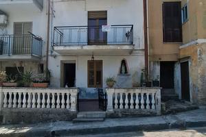 privato vende 170 mq san martino delle scale 