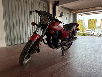 Honda CB400NE del 1982