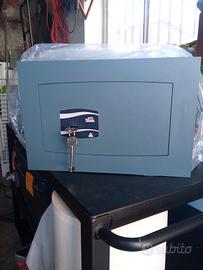 cassaforte a muro nuova