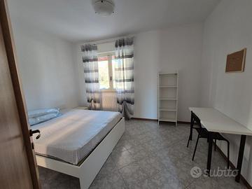 Stanza matrimoniale uso singola