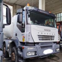 Iveco Trakker autobetoniera