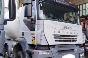 Iveco Trakker autobetoniera