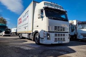 Volvo fh 400 furgone in lega 9.70 + pedana retratt