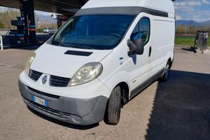 Renault trafic tetto alto anno 2009