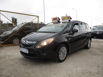 Opel Zafira Tourer 1.6 CDTi MOLTO BELLA 2015
