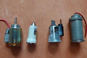 prese accendisigari NUOVE per auto tipo P4