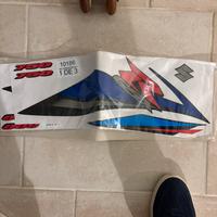 Adesivi gsxr 600-750