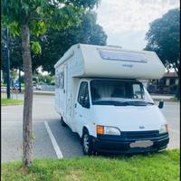 Camper Ford enlagh 5 posti letto 2500 turbo