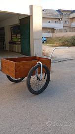 rimorchio per vespa oppure bici 