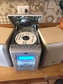 Stereo cd - radio - cassette