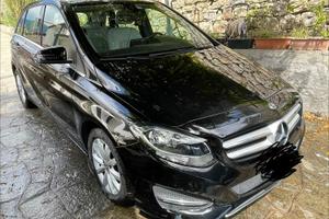 MERCEDES CLASSE B 180D EXECUTIVE