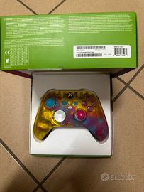 Joystik xbox x Forza Horizon con supporto ricarica