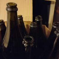 98 bottiglie da vino da 750 mL con fondo spesso