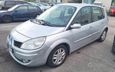 Renault Scenic 1.6 Benzina UNIPRO