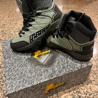 Scarponi da trekking