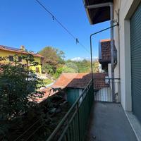 CASA INDIPENDENTE A BENNA