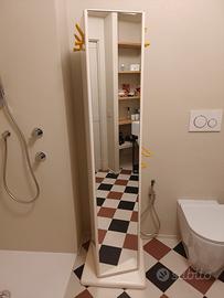 Mobile bagno con specchio intero