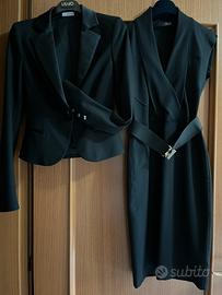 Vestito con giacca elegante