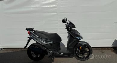 Kymco Agility 50 R16 TUO A €34,00