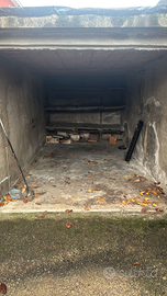 N.2 box Rho 20017, via Cividale 15