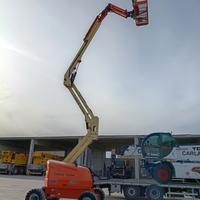 JLG 520AJ (2015) | 3.000 ore | €24.300 + IVA