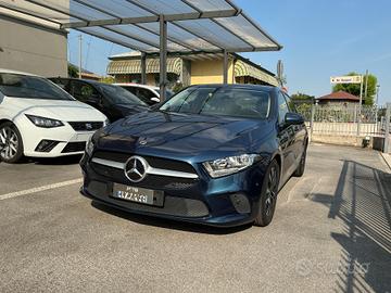Mercedes-benz A 180 d Business