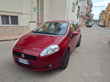  fiat Grande Punto 1.3 deale per NEOPATENTAT