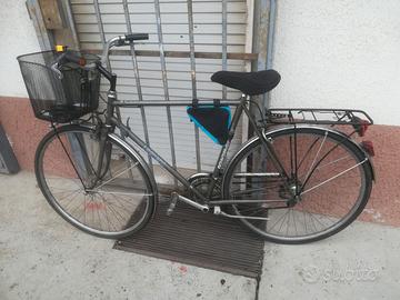 Bicicletta Legnano 18 velocità.