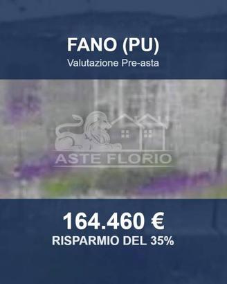 Immobile in asta di 971 m² con box auto a Fano