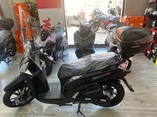 Sym Symphony 200 ST PARABREZZA + BAULETTO