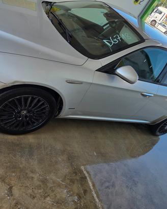 Alfa Romeo 159 1.9 JTDm 16V Sportwagon Distinctive