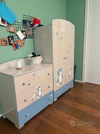 Armadio e cassettiera cameretta bambini Erbesi
