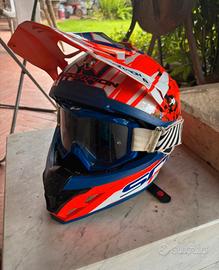 Casco motocross scorpion
