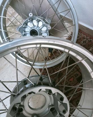 Cerchi a raggi BMW r 1200 gs