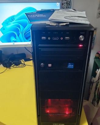 FISSO i7, 256Gb SSD, 8Gb RAM, GPU 1Gb, Win11!
