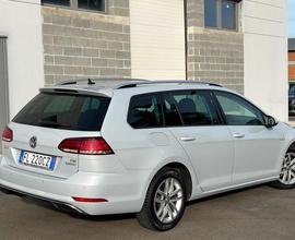 VOLKSWAGEN Golf Variant 1.4 TGI Highline BlueMot