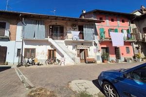 Immobile in asta di 92 m² con 3 locali a Carignano