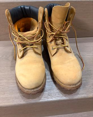 Timberland boots 6 inch 38,5 donna