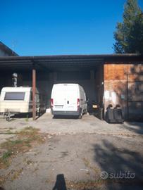Posto camper+Deposito di mq 70 per mobili