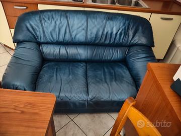 Divano in pelle due posti 