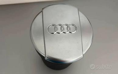 Posacenere Audi