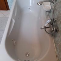 Vasca idromassaggio Revita