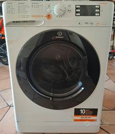 Lavasciuga Indesit 