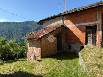 CASA SEMINDIPENDENTE A GERMAGNANO