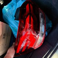 Faro led destro dacia