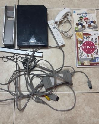 lotto wii + controller + 2 giochi + sensor bar