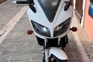 Yamaha FZS 600 Fazer 2003