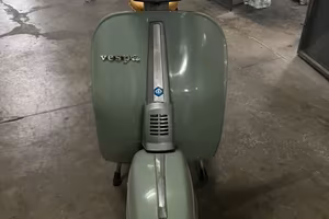 Vespa 50 special