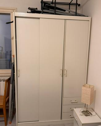 armadio e 2 cassettiere