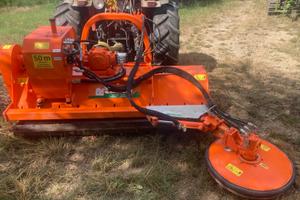 Trincia rinieri con ruota interfilare